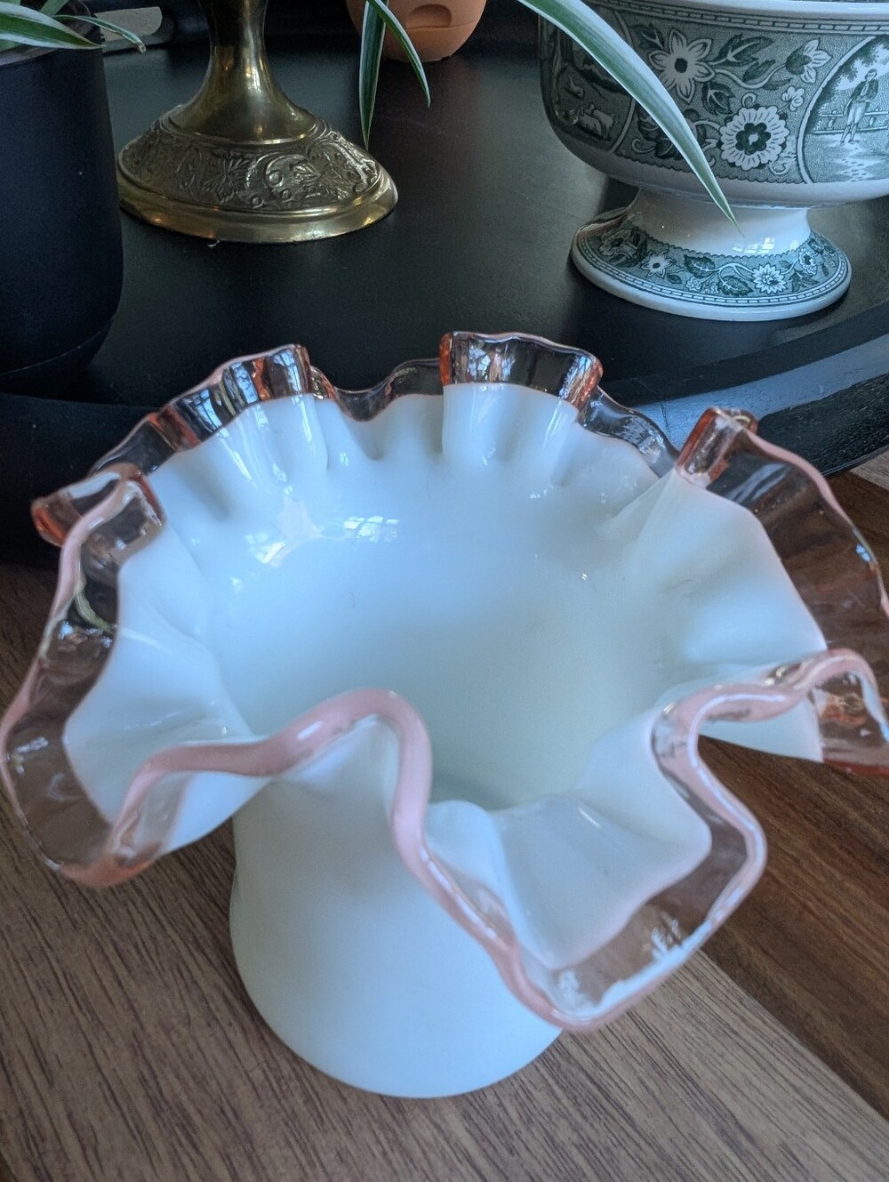 Fenton Glass Co. c1944 White Milk Glass Top Hat Vase with Pink Ruffled trim - Picture 2 of 6